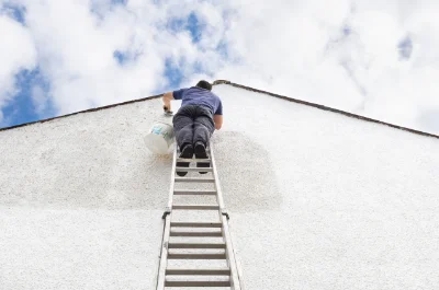 Peinture extérieure à Pontorson — façades et ravalement
